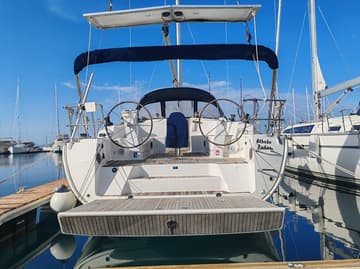 Sailboat Albedo charter rental in Croatia | Yacht4Less