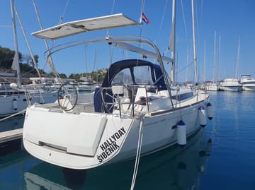 Sailboat Hallyday charter rental in Croatia | Yacht4Less