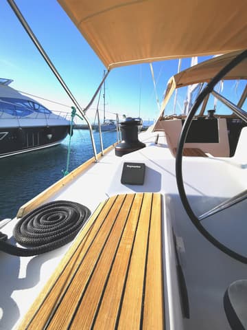 Sailboat Sea Splash available for yacht charter in Croatia | Yacht4Less