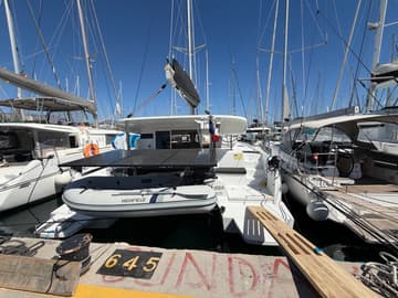 Catamaran DSCHUBBA charter rental in Greece | Yacht4Less