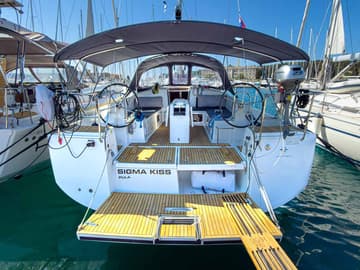 Sailboat Sigma Kiss charter rental in Croatia | Yacht4Less