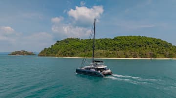 Catamaran E-Motion available for yacht charter in Thailand | Yacht4Less