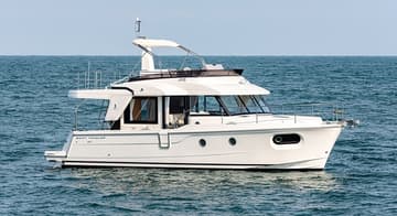 Motorboat Sirena charter rental in Croatia | Yacht4Less
