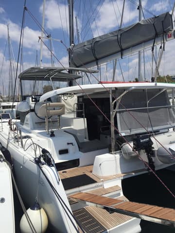 Best Price for a Catamaran Freedom rental in Greece | Yacht4Less