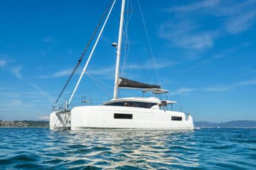 Catamaran Ti Casa charter rental in France | Yacht4Less