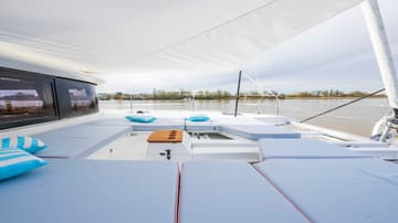 Catamaran Lodire available for yacht charter in Greece | Yacht4Less