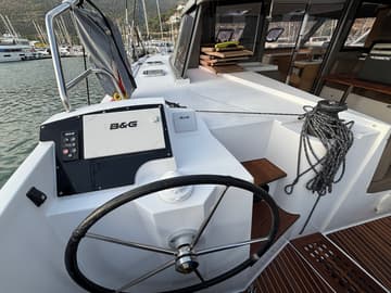 Catamaran Lollo III available for yacht charter in Croatia | Yacht4Less
