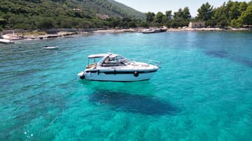 Motorboat Lui charter rental in Croatia | Yacht4Less