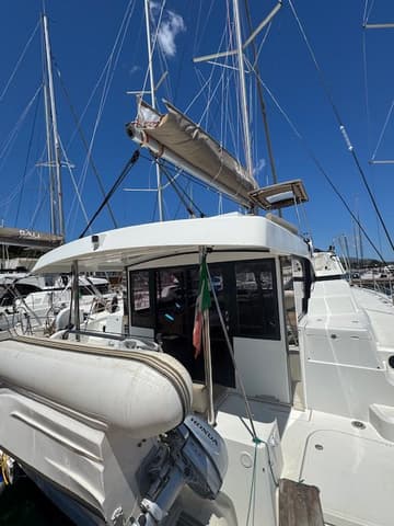 Catamaran Wonder charter rental in Italy | Yacht4Less