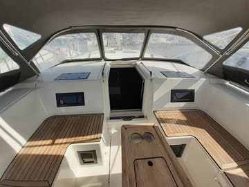 Best Price for a Sailboat Aurora rental in Italy | Yacht4Less
