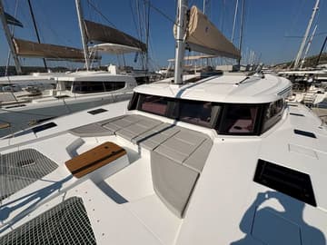 Catamaran NEWTON'S CRADLE available for yacht charter in Croatia | Yacht4Less