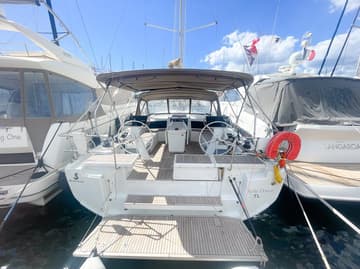 Sailboat Folie Douce charter rental in France | Yacht4Less