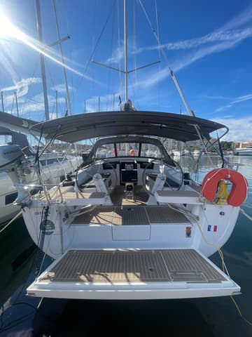 Sailboat Odyssee charter rental in France | Yacht4Less