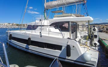 Best Price for a Catamaran Black Swan rental in France | Yacht4Less