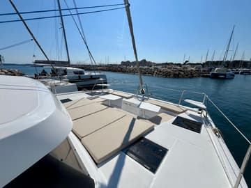 Best Price for a Catamaran Go With The Flow rental in France | Yacht4Less