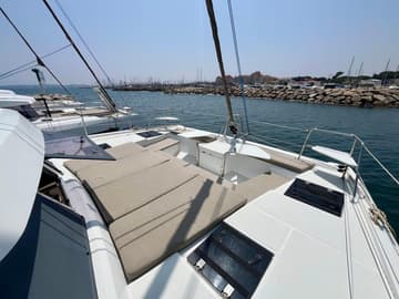 Best Price for a Catamaran Les Evadees rental in France | Yacht4Less