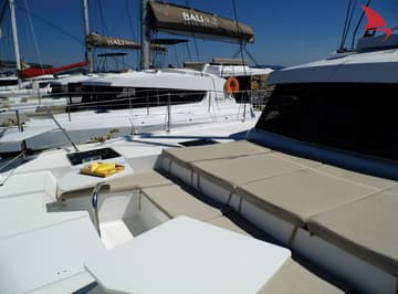 Best Price for a Catamaran Moana rental in France | Yacht4Less
