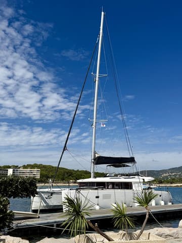 Best Price for a Catamaran Fantasy rental in Greece | Yacht4Less