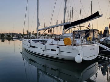 Sailboat Anima charter rental in Greece | Yacht4Less
