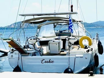Sailboat Cookie charter rental in Greece | Yacht4Less