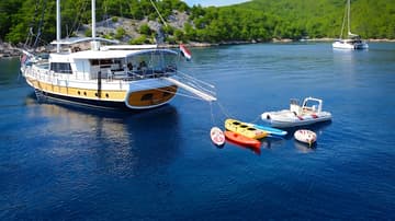 Gulet Sirena available for yacht charter in Croatia | Yacht4Less
