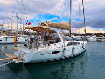Sailboat POROS BLUE charter rental in Greece | Yacht4Less