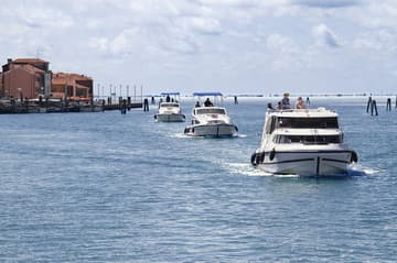 Motorboat 02 available for yacht charter in Italy | Yacht4Less