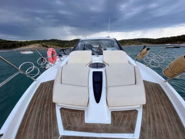 Motorboat Hakuna Matata available for yacht charter in Croatia | Yacht4Less