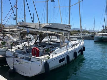 Sailboat Kos 47.1 charter rental in Greece | Yacht4Less