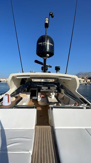 Best Price for a Motorboat Noe rental in Italy | Yacht4Less