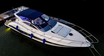 Motorboat Seven charter rental in Italy | Yacht4Less