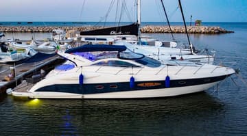 Best Price for a Motorboat Seven rental in Italy | Yacht4Less
