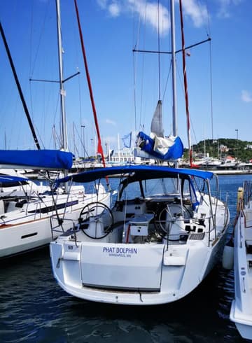 Best Price for a Sailboat Phat Dolphin rental in Caribbean | Yacht4Less
