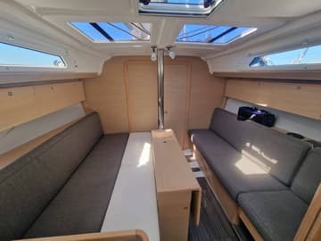 Best Price for a Sailboat Dzama rental in France | Yacht4Less