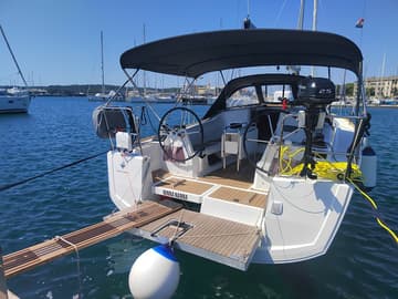 Sailboat Ninna Nanna available for yacht charter in Croatia | Yacht4Less