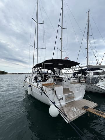 Sailboat Viki available for yacht charter in Croatia | Yacht4Less