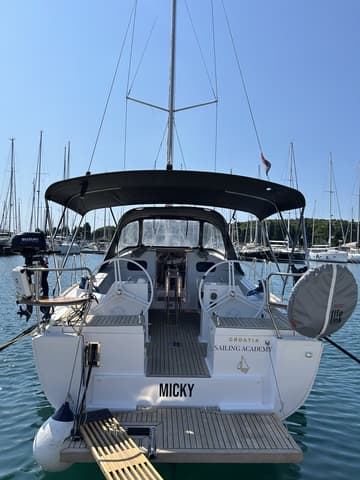 Sailboat Micky available for yacht charter in Croatia | Yacht4Less