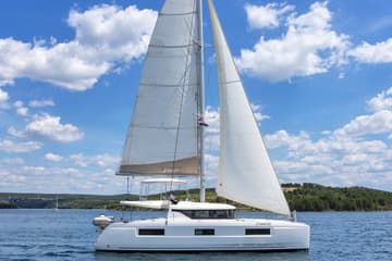 Catamaran White Pearl available for yacht charter in Croatia | Yacht4Less