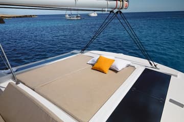 Best Price for a Catamaran Knot So Fast rental in Greece | Yacht4Less