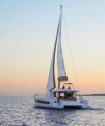 Catamaran Knot So Fast available for yacht charter in Greece | Yacht4Less