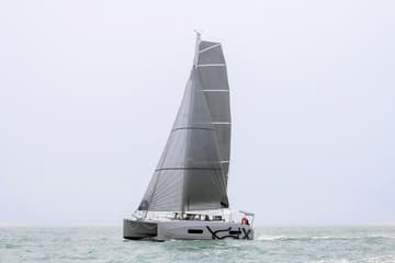 Catamaran Everdream charter rental in France | Yacht4Less