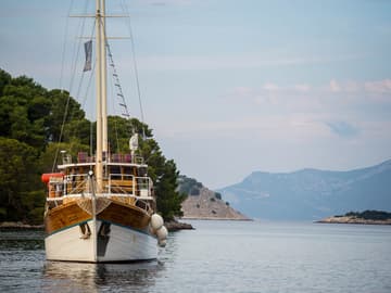 Gulet Novi Dan available for yacht charter in Croatia | Yacht4Less