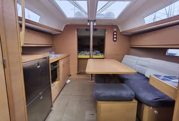 Sailboat Wanderlust available for yacht charter in Greece | Yacht4Less