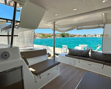 Best Price for a Catamaran Isabella rental in Greece | Yacht4Less