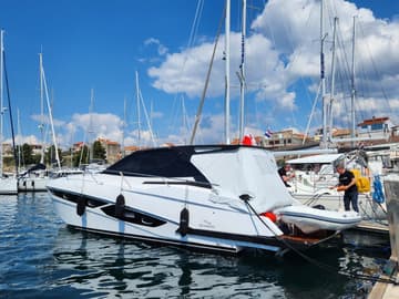 Best Price for a Motorboat Vador rental in Croatia | Yacht4Less