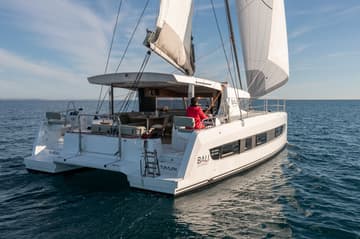 Best Price for a Catamaran Vag Eurvad rental in Caribbean | Yacht4Less