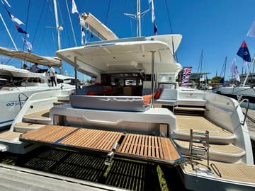 Catamaran Raven charter rental in BVI | Yacht4Less