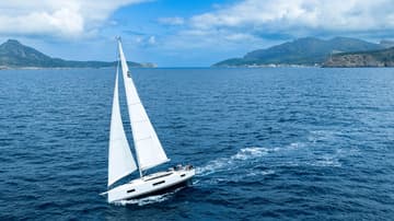 Sailboat NN2 charter rental in BVI | Yacht4Less