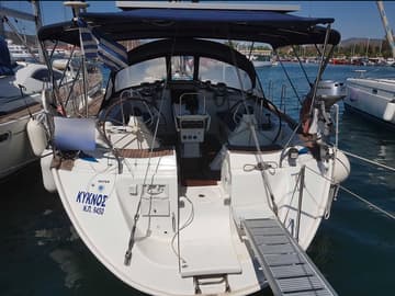 Sailboat Kyknos charter rental in Greece | Yacht4Less
