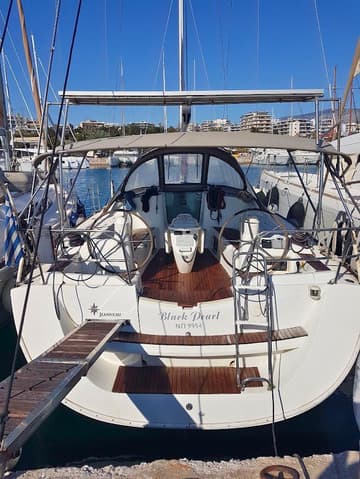 Best Price for a Sailboat Black Pearl rental in Greece | Yacht4Less